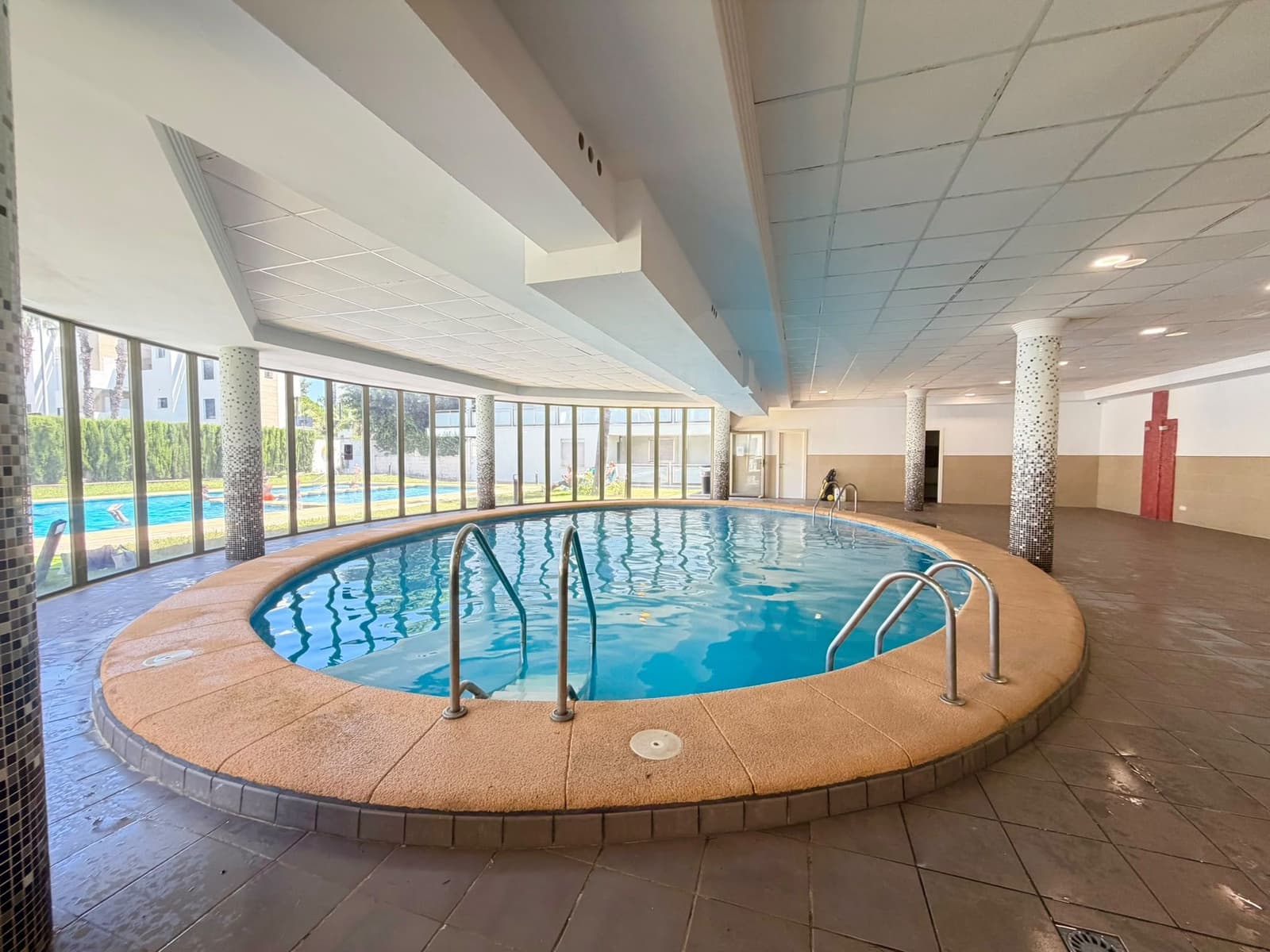 1 bedroom Apartment for sale in Oliva with pool garage - € 177,000 (Ref: 10008031)