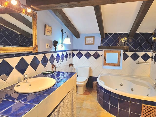 4 slaapkamer Finca/Landhuis te koop in Medinaceli - € 259.000 (Ref: 10008034)