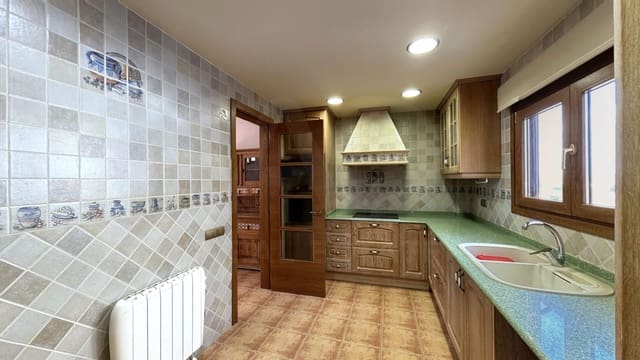3 sovrum Lägenhet till salu i Deltebre med garage - 129 000 € (Ref: 10008174)