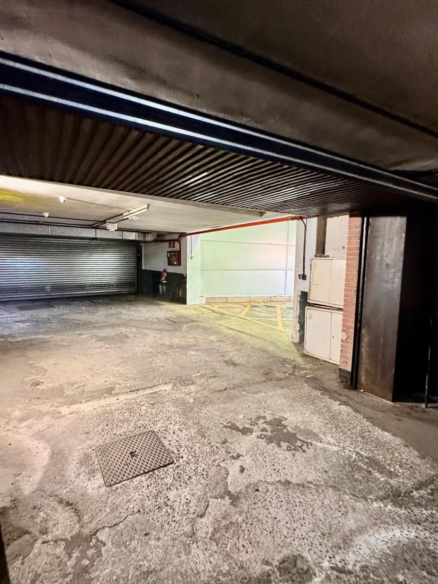 Garage for sale in Madrid city - € 24,900 (Ref: 10008175)