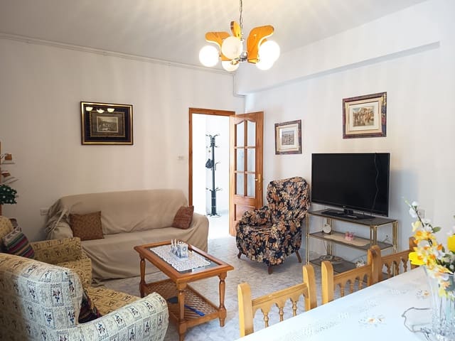 4 bedroom Townhouse for sale in Baza - € 105,000 (Ref: 10008176)