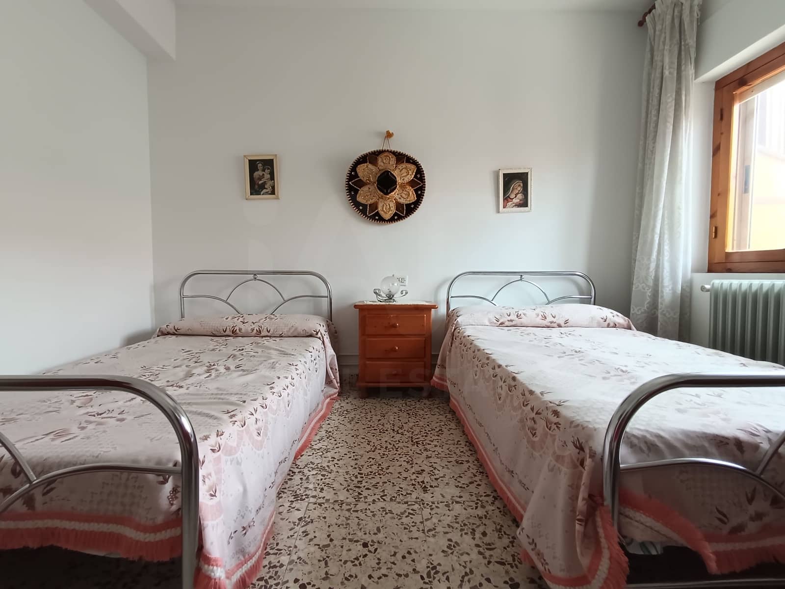 4 bedroom Townhouse for sale in Baza - € 105,000 (Ref: 10008176)