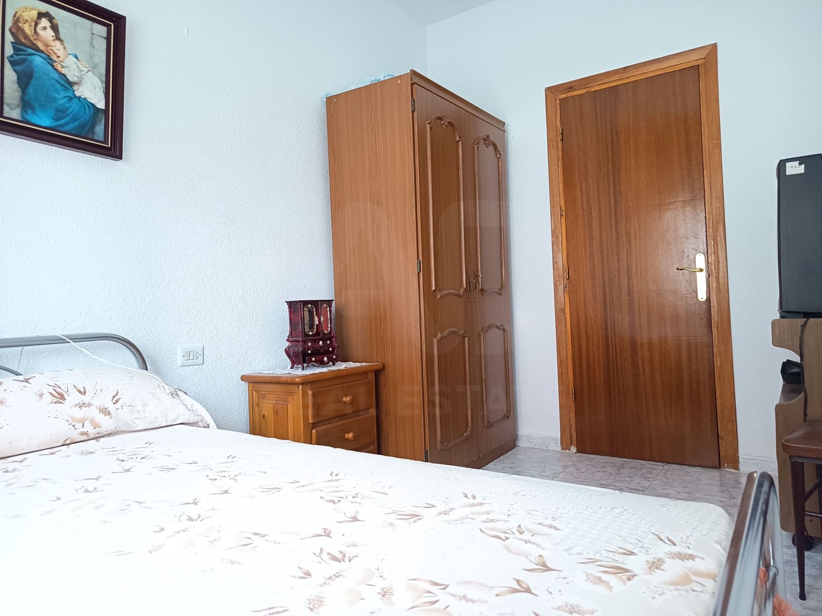 4 bedroom Townhouse for sale in Baza - € 105,000 (Ref: 10008176)
