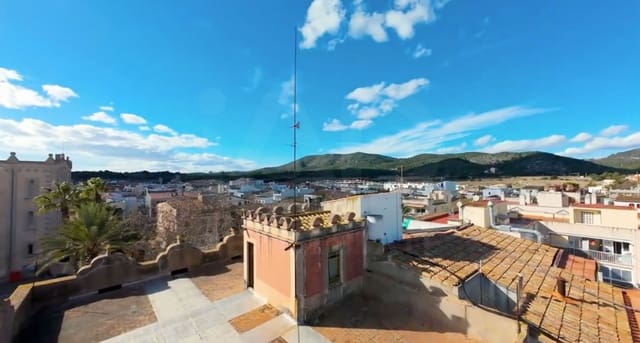 12 bedroom Townhouse for sale in Sant Pere de Ribes - € 1,950,000 (Ref: 10008179)