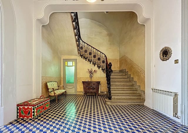 12 bedroom Townhouse for sale in Sant Pere de Ribes - € 1,950,000 (Ref: 10008179)