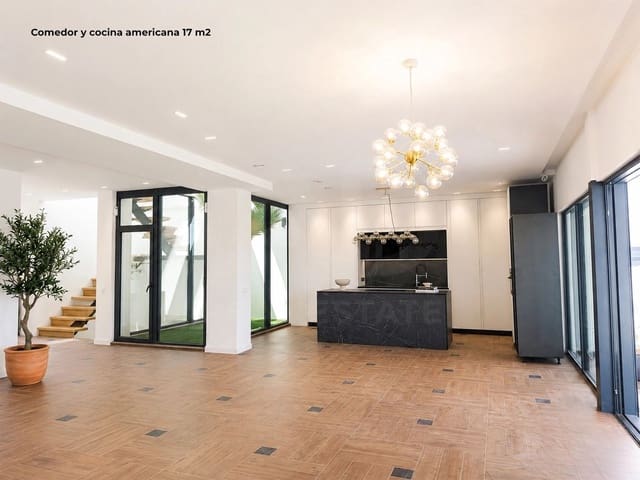 5 makuuhuone Omakotitalo myytävänä paikassa Villaviciosa de Odón mukana uima-altaan 
autotalli - 1 500 000 € (Ref: 10008181)