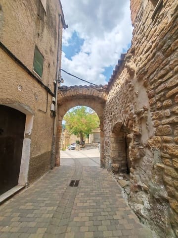Casa in vendita in Ager - 135.000 € (Rif: 10008188)