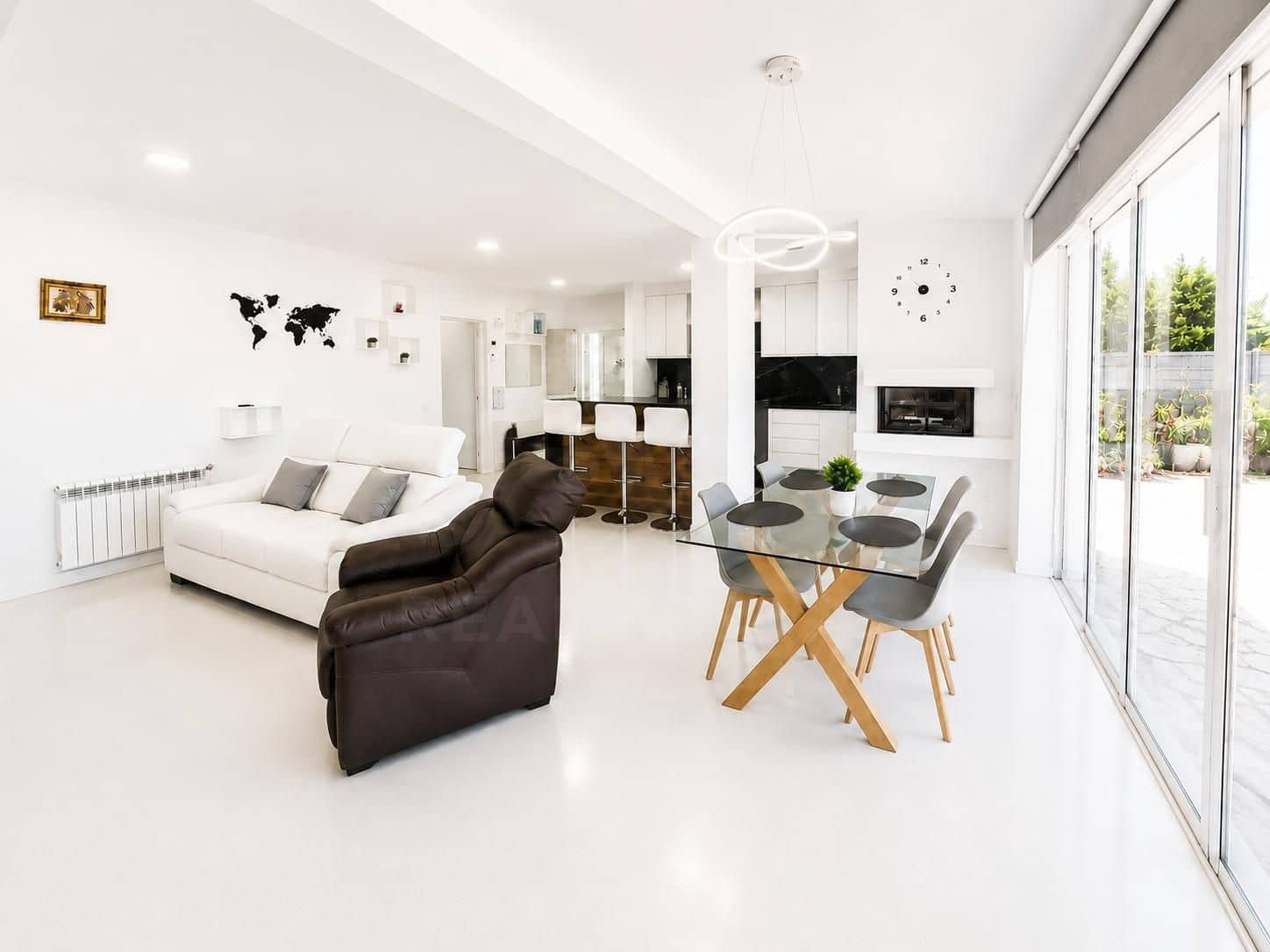 Townhouse for sale in Calafat with pool garage - € 390,000 (Ref: 10009152)