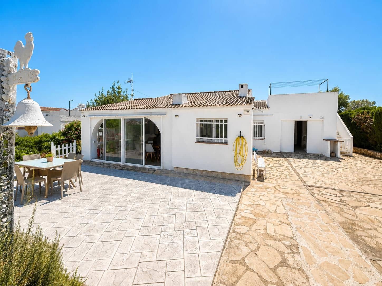 Townhouse for sale in Calafat with pool garage - € 390,000 (Ref: 10009152)