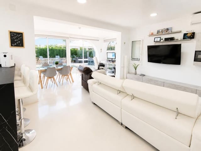 Casa en Calafat, L'Ametlla de Mar en venta con piscina garaje - 390.000 € (Ref: 10009152)