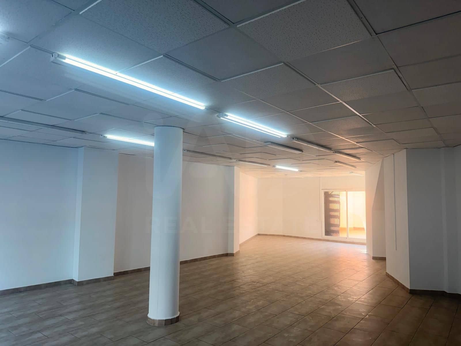 Gewerbe zu verkaufen in Castellar del Valles - 239.000 € (Ref: 10009153)