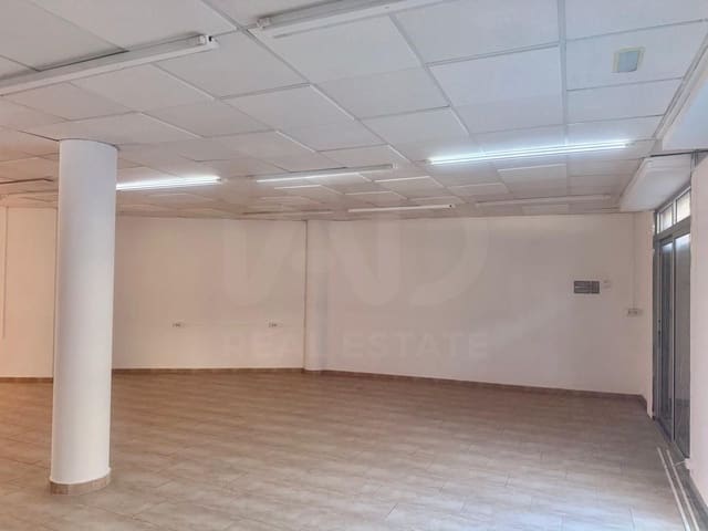 Gewerbe zu verkaufen in Castellar del Vallès - 239.000 € (Ref: 10009153)