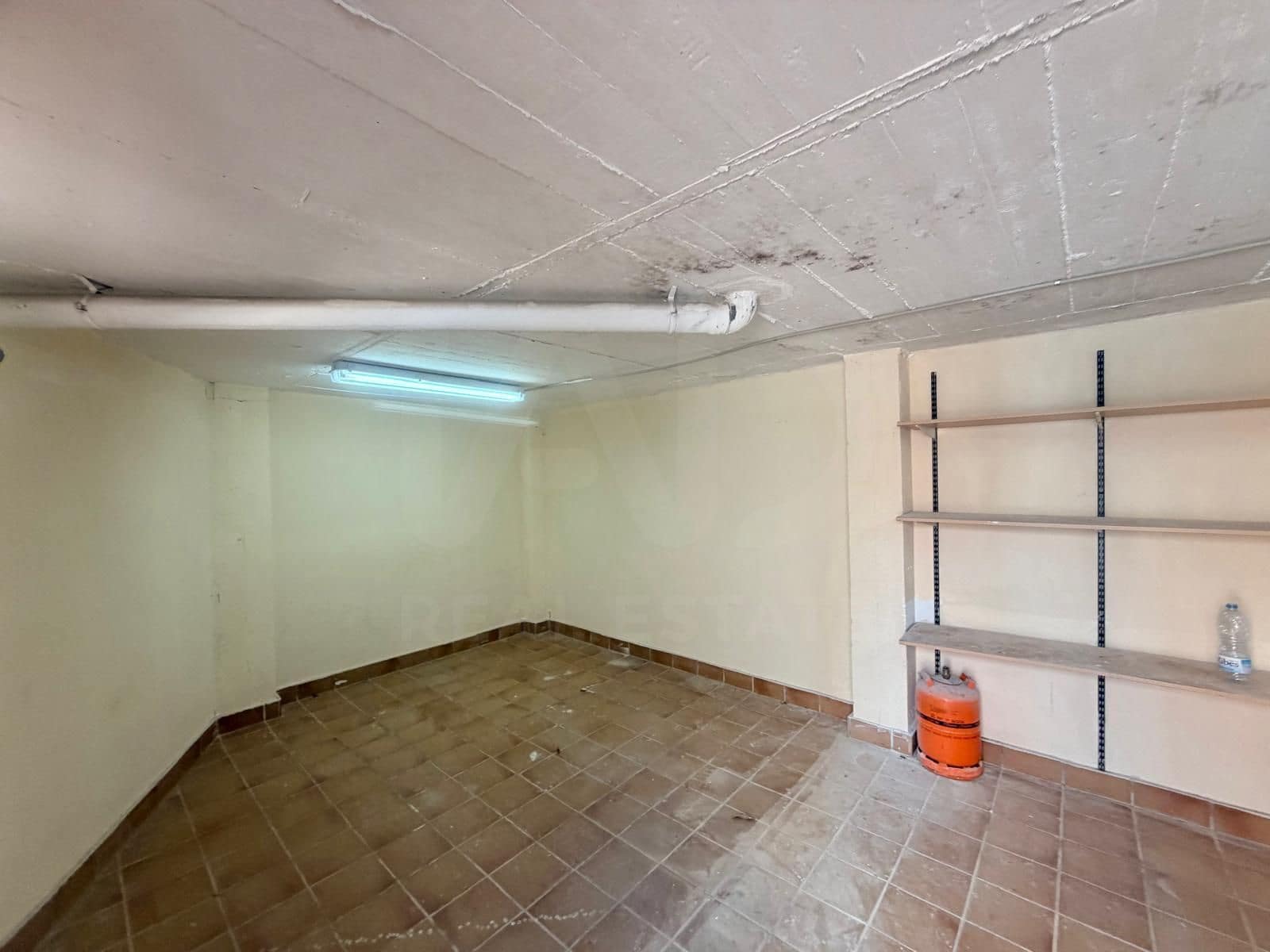 Gewerbe zu verkaufen in Castellar del Valles - 239.000 € (Ref: 10009153)