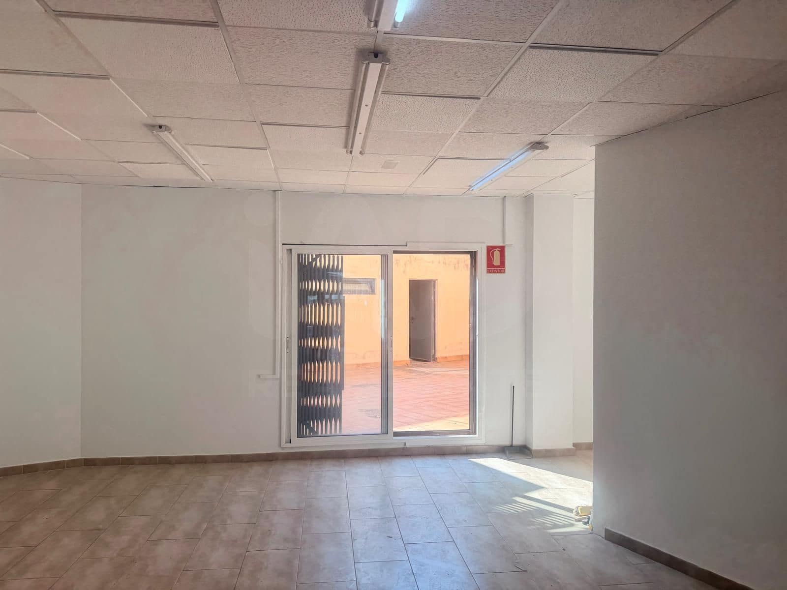 Gewerbe zu verkaufen in Castellar del Valles - 239.000 € (Ref: 10009153)