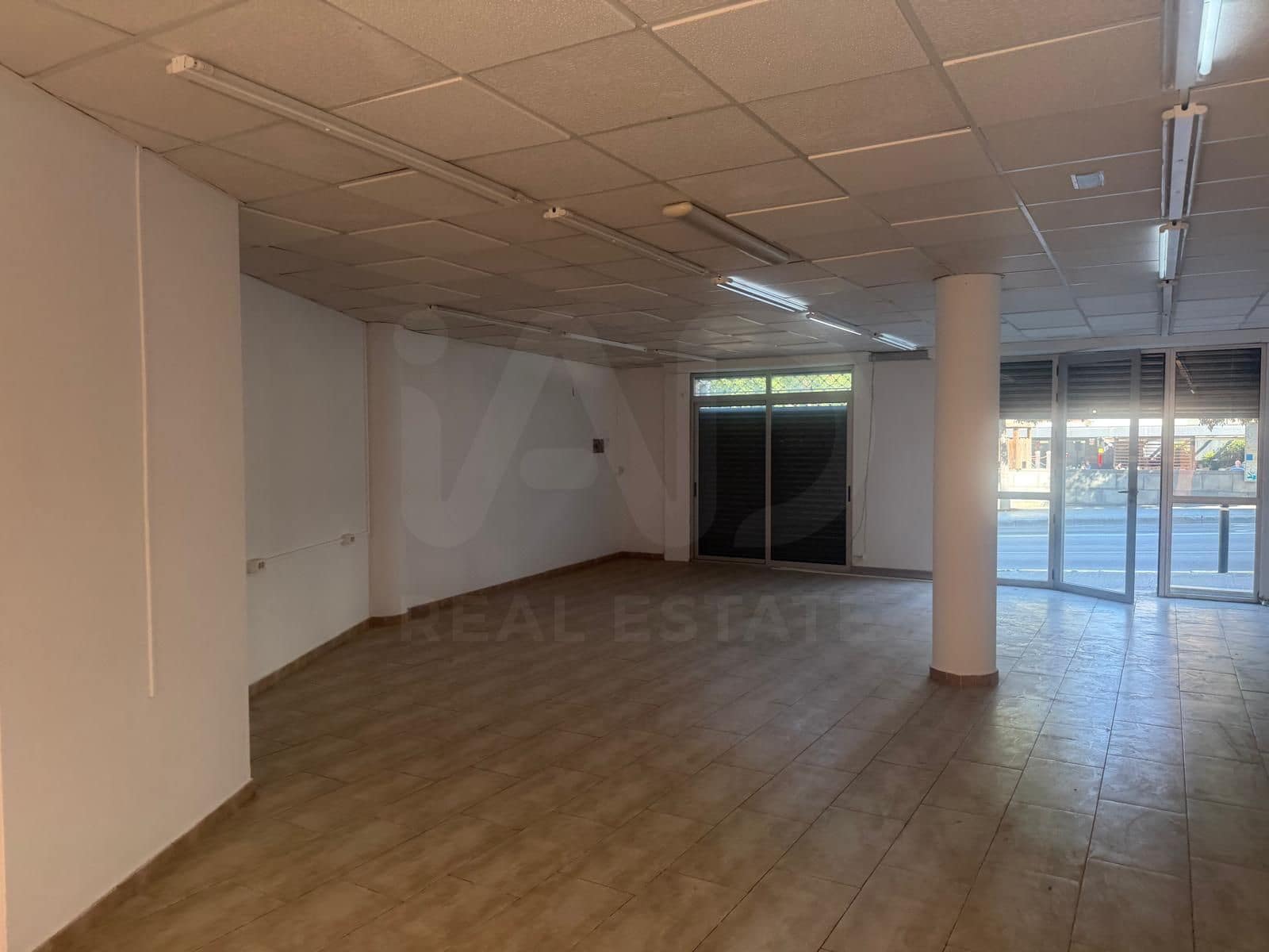 Gewerbe zu verkaufen in Castellar del Valles - 239.000 € (Ref: 10009153)