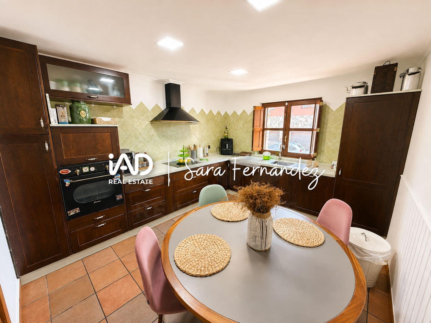 4 sovrum Hus till salu i Sariegos med pool garage - 390 000 € (Ref: 10009859)
