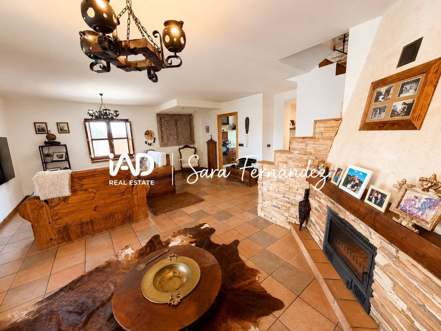 4 sovrum Hus till salu i Sariegos med pool garage - 390 000 € (Ref: 10009859)