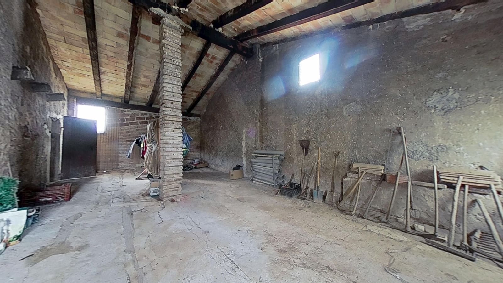 9 chambre Maison de Ville à vendre à Tortosa avec garage - 100 100 € (Ref: 10009860)