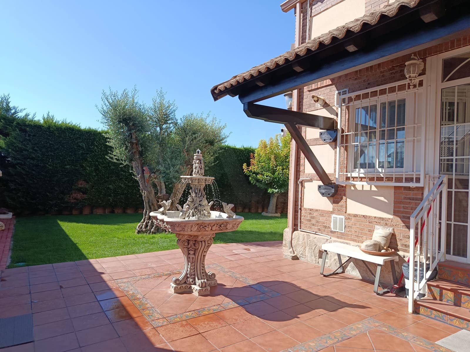 3 quarto Casa em Banda para venda em Meco com piscina garagem - 480 000 € (Ref: 10009864)