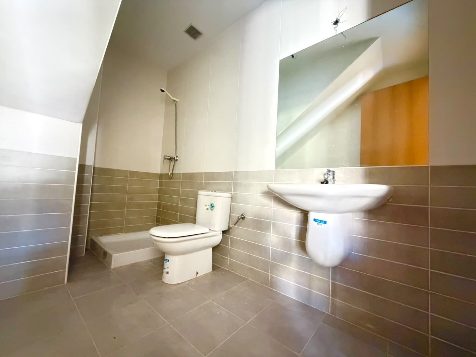 4 bedroom Terraced Villa for sale in Castello de Rugat - € 143,000 (Ref: 10009868)