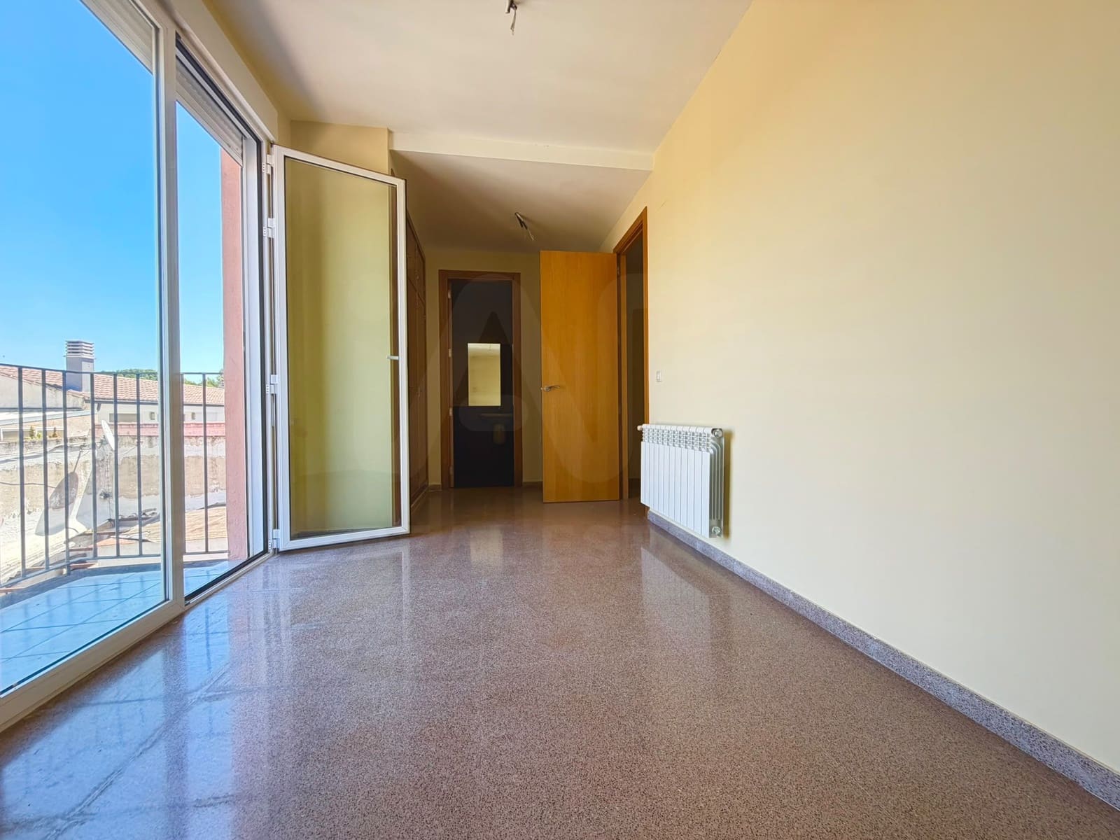 4 bedroom Terraced Villa for sale in Castello de Rugat - € 143,000 (Ref: 10009868)