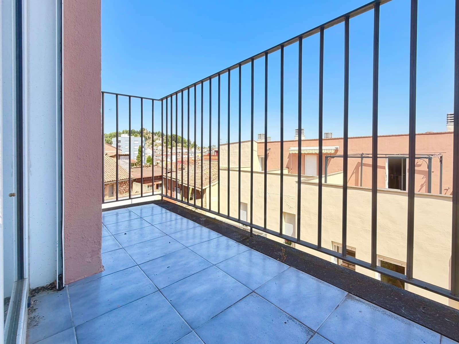 4 bedroom Terraced Villa for sale in Castello de Rugat - € 143,000 (Ref: 10009868)