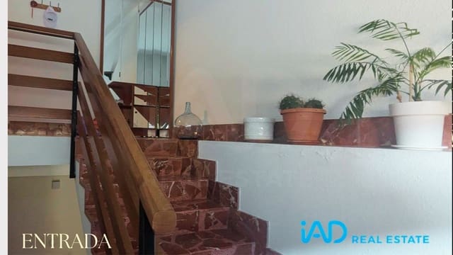 3 sovrum Lägenhet till salu i Elvillar - 114 000 € (Ref: 10009870)