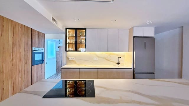 Apartamento de 4 habitaciones en El Pla de Sant Josep - L'Asil, Elche / Elx en venta - 263.000 € (Ref: 10009871)