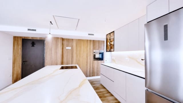 4 quarto Apartamento para venda em El Pla de Sant Josep - L'Asil, Elche / Elx - 263 000 € (Ref: 10009871)