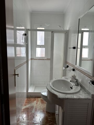 3 bedroom Terraced Villa for sale in Las Pajanosas, Guillena - € 168,000 (Ref: 10009872)