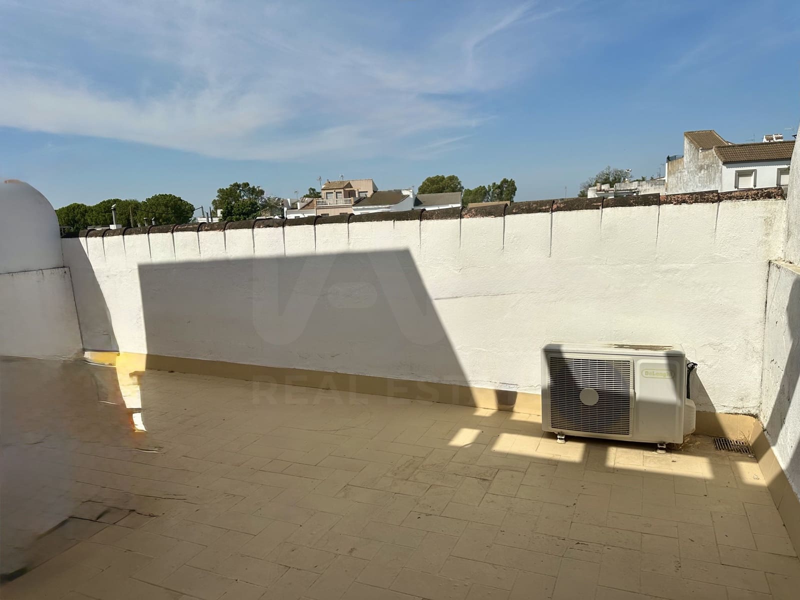 3 bedroom Terraced Villa for sale in Guillena - € 168,000 (Ref: 10009872)