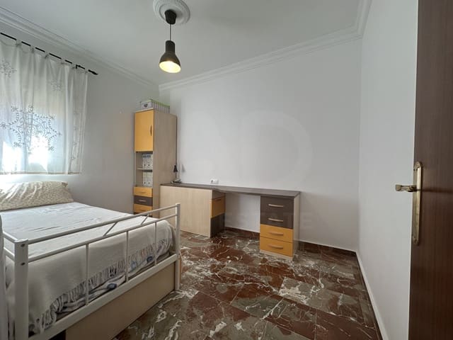 3 bedroom Terraced Villa for sale in Las Pajanosas, Guillena - € 168,000 (Ref: 10009872)