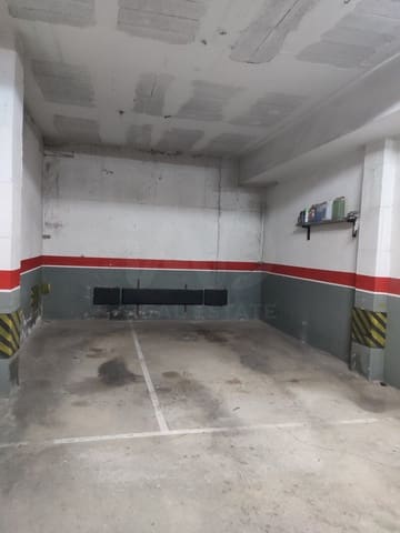 Garasje til salgs i El Clot, Barcelona by - € 9 000 (Ref: 10009875)