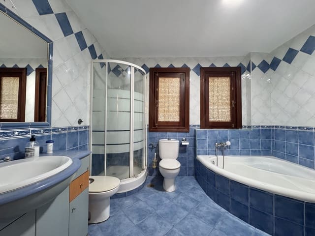 2 sypialnia Apartament na sprzedaż w La Trinidad, Miasto Málaga - 275 000 € (Ref: 10010124)