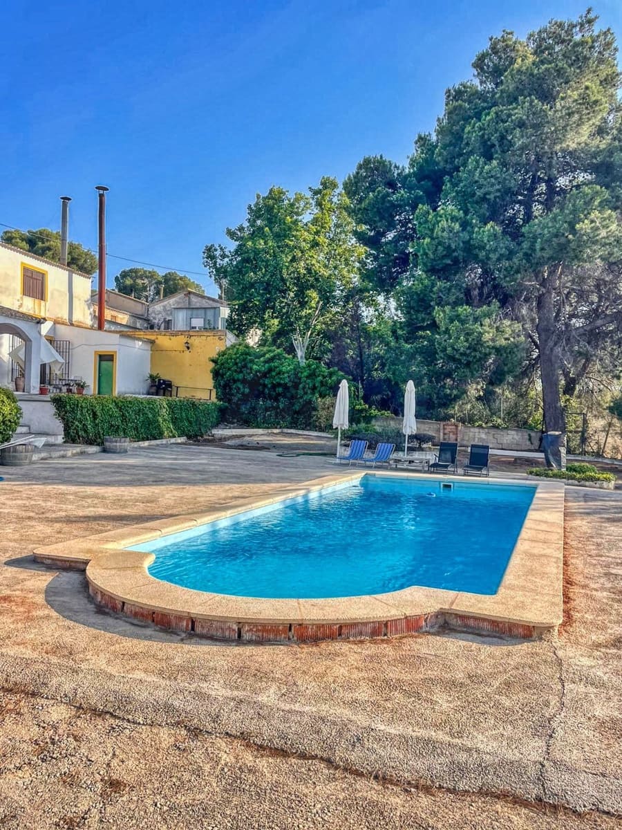 8 bedroom Finca/Country House for sale in Villena with pool - € 388,000 (Ref: 10010125)