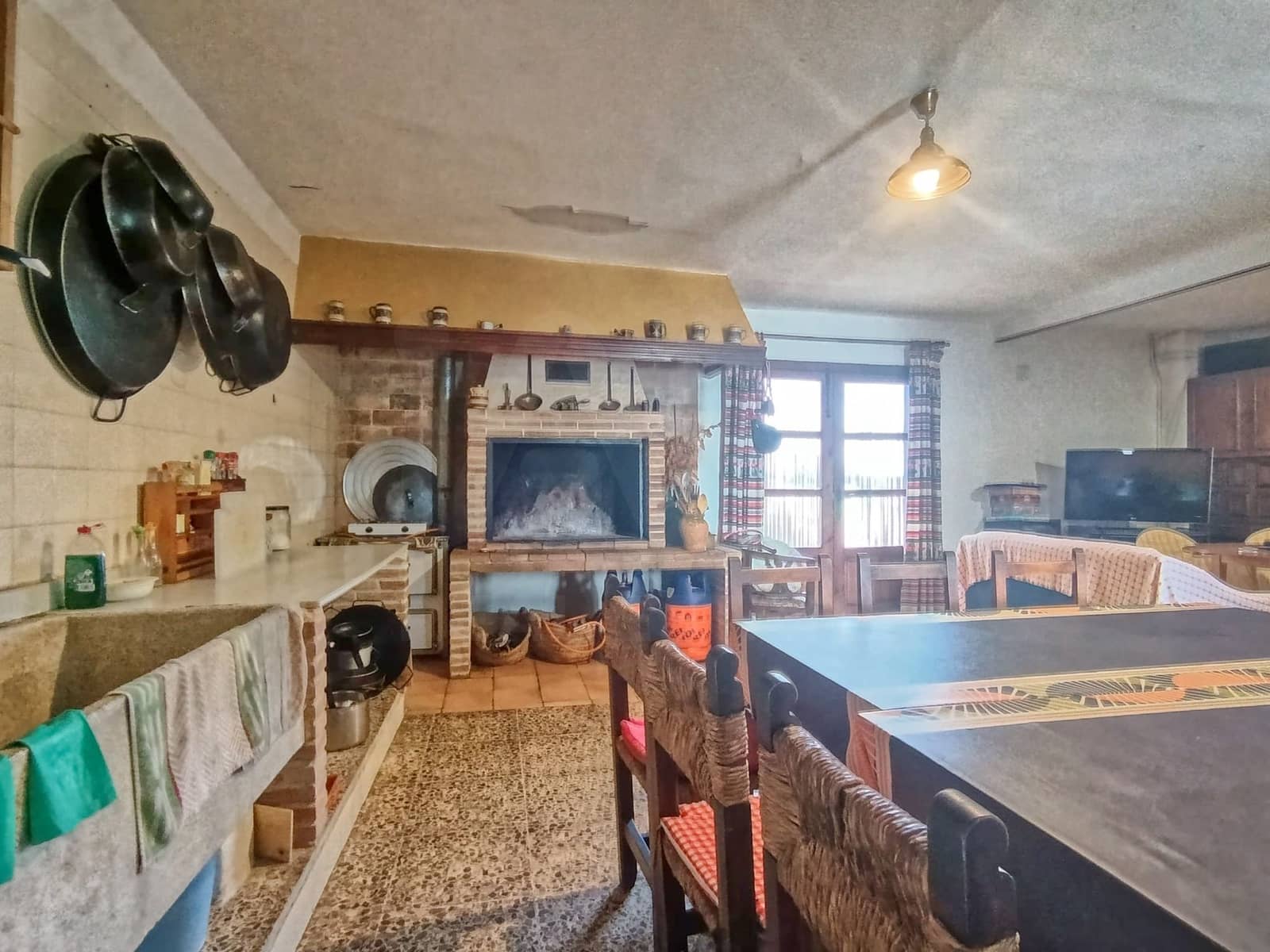 8 bedroom Finca/Country House for sale in Villena with pool - € 388,000 (Ref: 10010125)