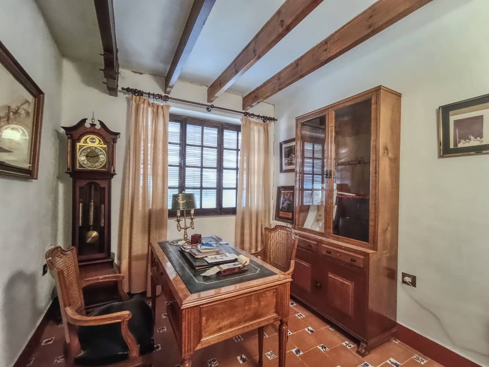 8 bedroom Finca/Country House for sale in Villena with pool - € 388,000 (Ref: 10010125)