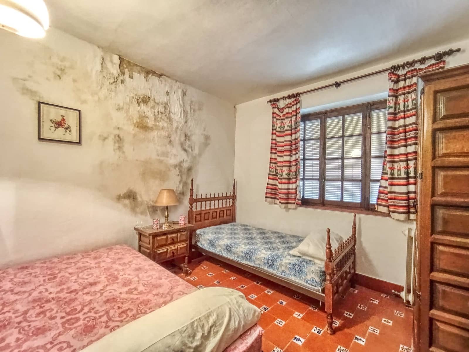 8 bedroom Finca/Country House for sale in Villena with pool - € 388,000 (Ref: 10010125)