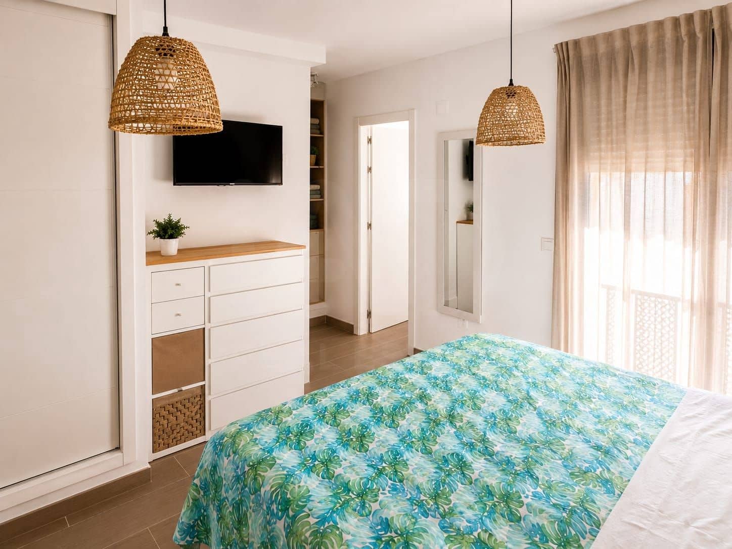 3 soverom Rekkehus til salgs i Alhaurin de la Torre med svømmebasseng - € 614 000 (Ref: 10010131)