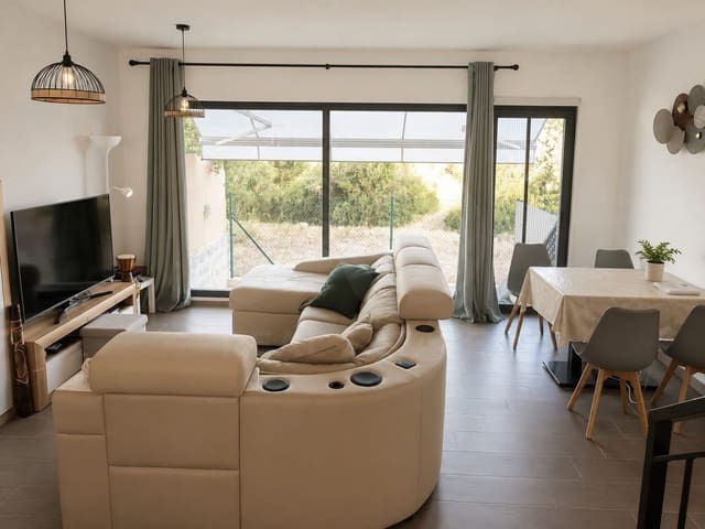 3 makuuhuone Rivitalo myytävänä paikassa Alhaurín de la Torre mukana uima-altaan - 614 000 € (Ref: 10010131)