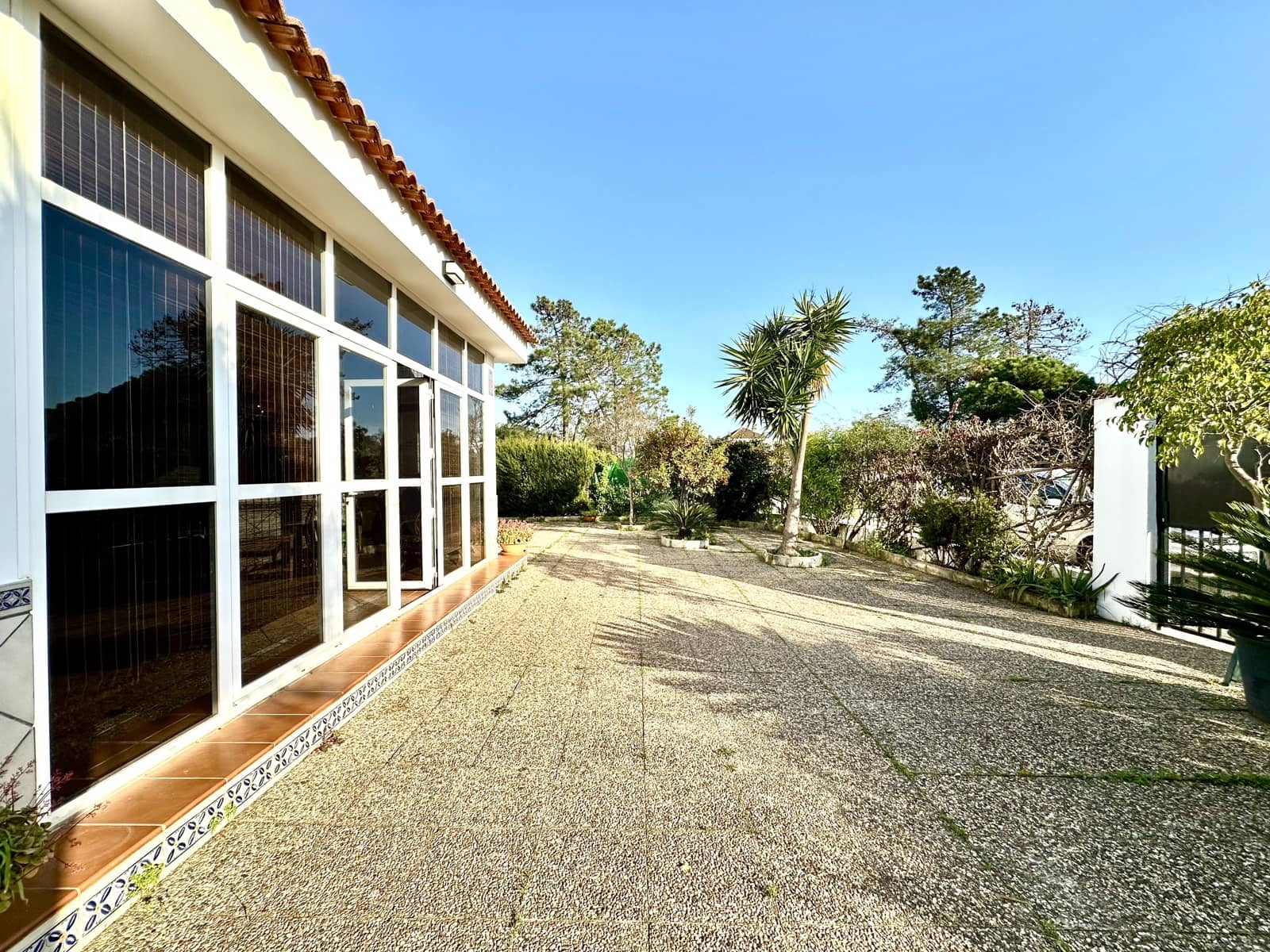 4 bedroom Townhouse for sale in Lepe with garage - € 340,000 (Ref: 10010133)