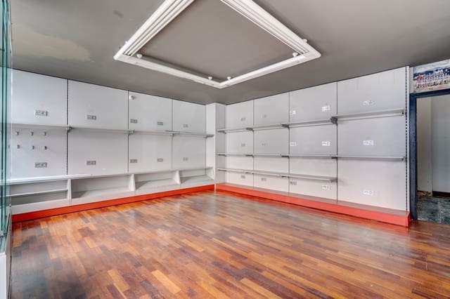 Local Commercial à vendre à Hernani - 230 000 € (Ref: 10010134)