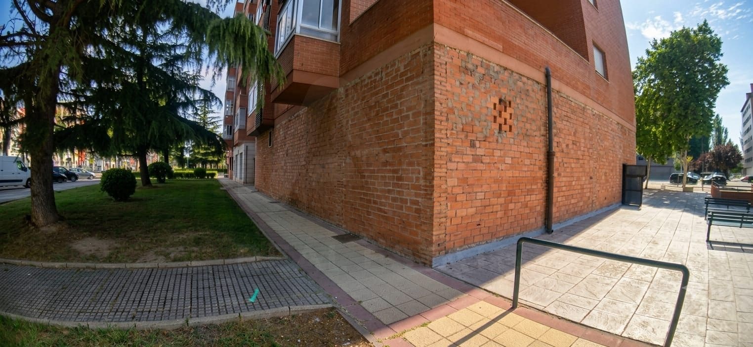 Commercial for sale in Aranda de Duero - € 168,900 (Ref: 10010135)