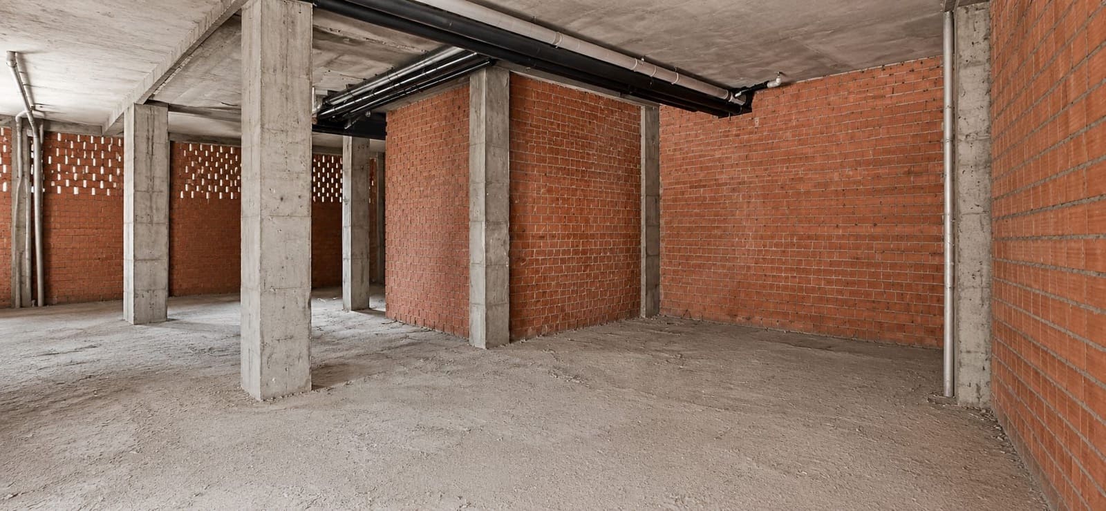Commercial for sale in Aranda de Duero - € 168,900 (Ref: 10010135)