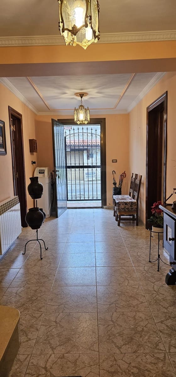 5 quarto Quinta/Casa Rural para venda em Valle de Valdebezana - 155 000 € (Ref: 10010137)