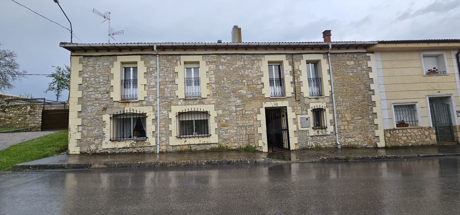 5 quarto Quinta/Casa Rural para venda em Valle de Valdebezana - 155 000 € (Ref: 10010137)