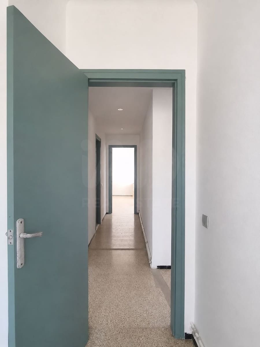 3 makuuhuone Huoneisto myytävänä paikassa Cassa de la Selva - 225 000 € (Ref: 10011512)