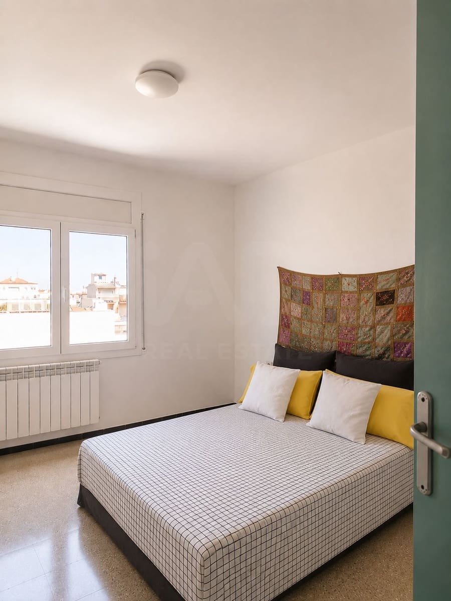 3 makuuhuone Huoneisto myytävänä paikassa Cassa de la Selva - 225 000 € (Ref: 10011512)