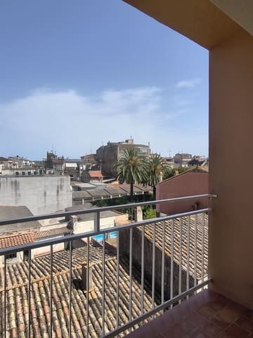 3 bedroom Apartment for sale in Cassà de la Selva - € 225,000 (Ref: 10011512)