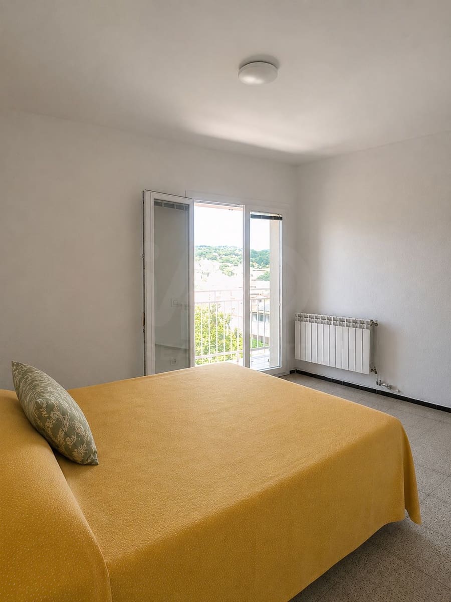 3 makuuhuone Huoneisto myytävänä paikassa Cassa de la Selva - 225 000 € (Ref: 10011512)